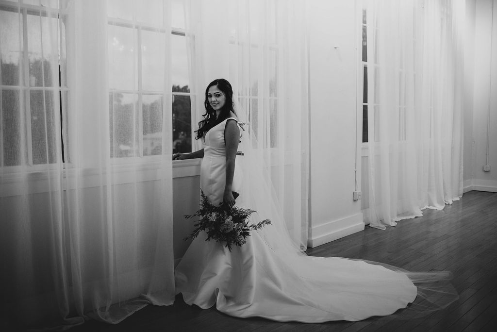 black and white bridal portrait at the banyan estate